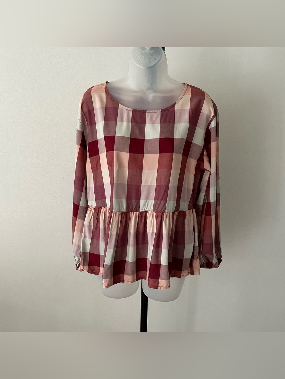 LOFT Women’s Pink & Burgundy Plaid Peplum Blouse – S/P